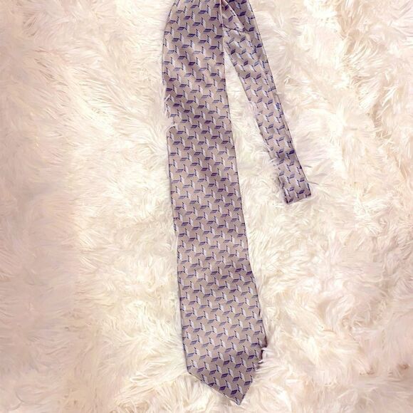 𝅺🌷 Nautica🌷 100% Silk Tie - Picture 3 of 6